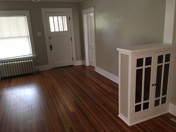 4th image of 91 W Archer Pl