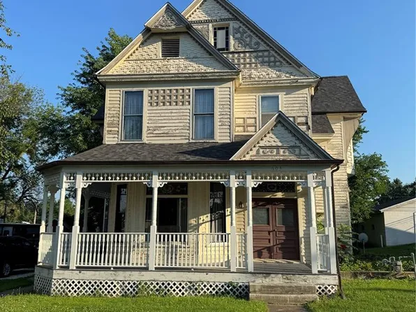 603 W Main Cross St, Palmyra, MO 63461