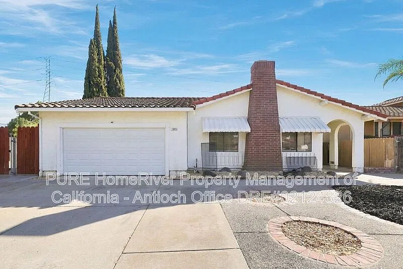 1805 Candice Ct