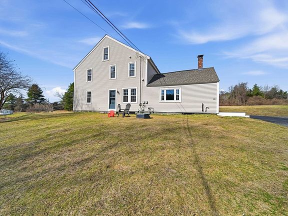 4th image of 131 North Road