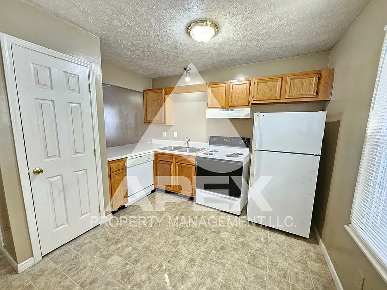 Nature View Condominiums — Photo 6