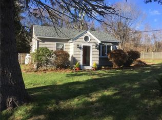 2121 Boston Neck Rd, Saunderstown, RI 02874