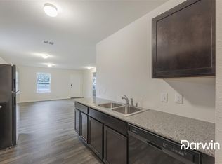 1212 Beaumont St, Longview, TX 75602