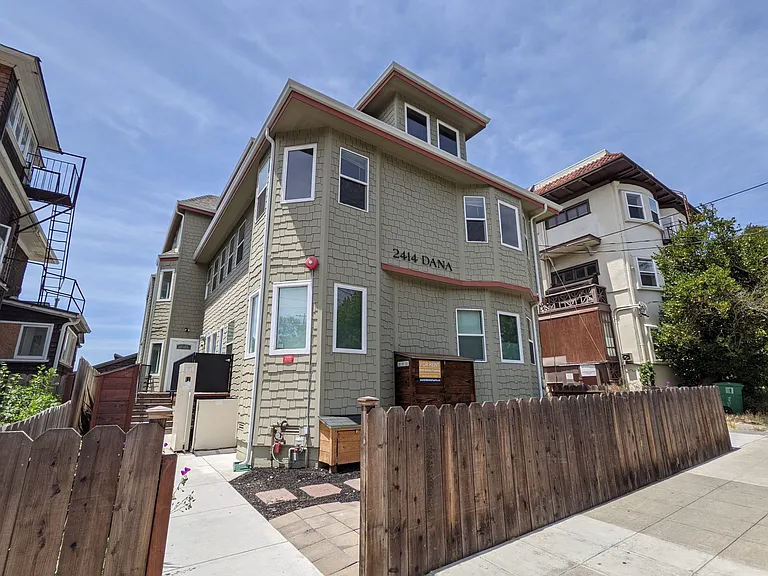 2414 Dana Street — Photo 1