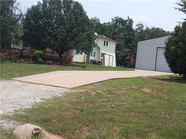 2nd image of 17145 Roland Rd