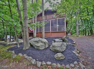 36 Whitetail Ln, Lake Ariel, PA 18436
