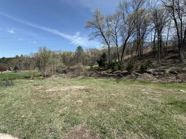 2247 Camden Court, Eau Claire, WI 54703