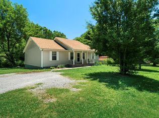 1004 Bucksnort Rd, Ashland City, TN 37015