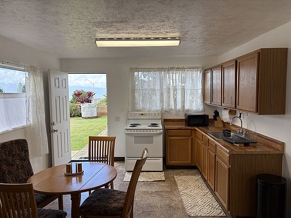 5th image of 2762 Iolani St