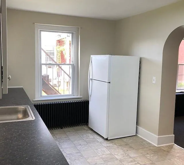 304 Main St #1 — Photo 7