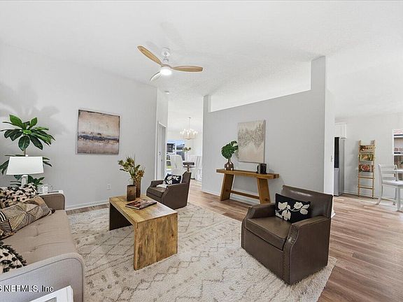 5th image of 15361 BAREBACK Drive