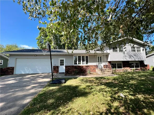 928 Wisconsin Avenue, Rice Lake, WI 54868