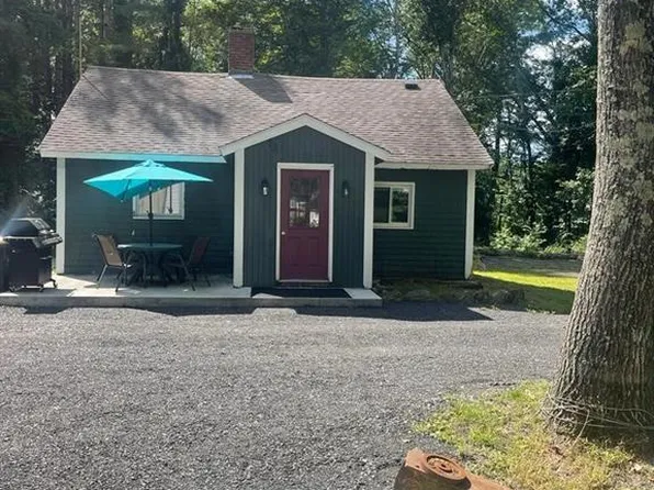 555 Mount Pleasant Rd, Burrillville, RI 02830