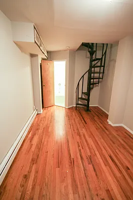 Rented by MetroNest | media 21