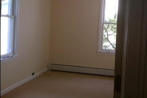 3rd BR in 1st Floor Apartment