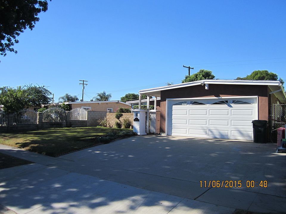 1st image of 823 Ardilla Ave