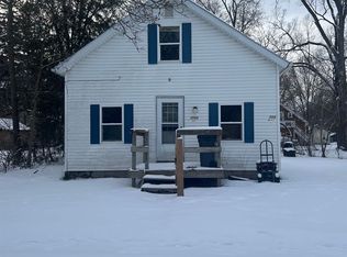 1705 Adelaide St, Midland, MI 48640