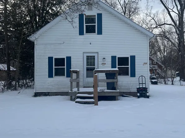1705 Adelaide St, Midland, MI 48640