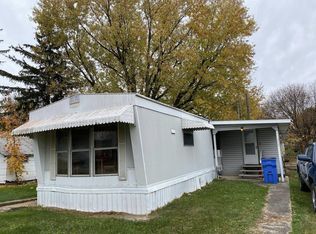 507 Chestnut St, Reading, MI 49274