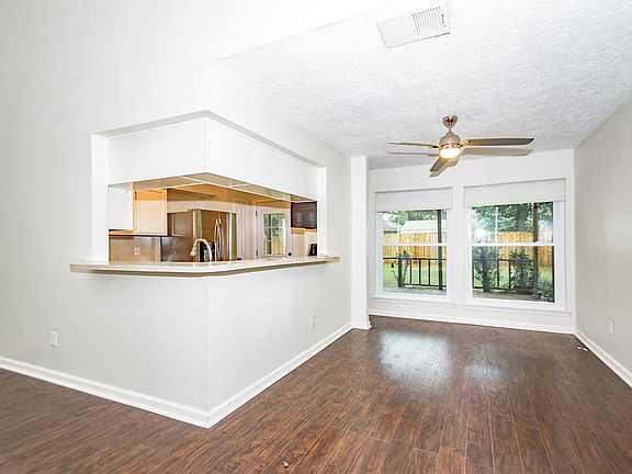 5th image of 22019 Rivermead Dr