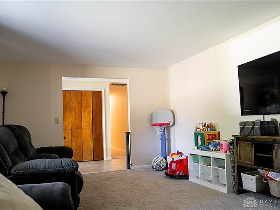 3rd image of 2367 Red Apple Dr