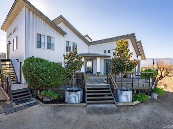 7110 Drake Rd, Paso Robles, CA 93446