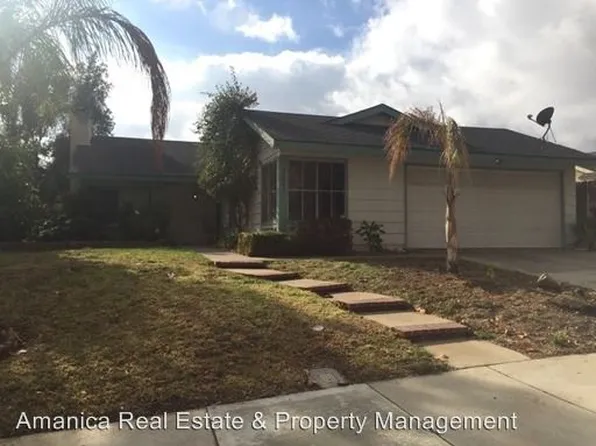 22803 Scotia Ln, Moreno Valley, CA 92557