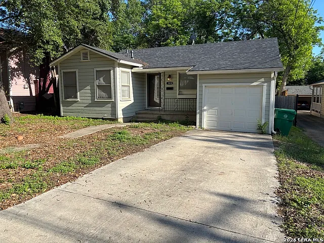 Building Photo - 128 Corona Ave