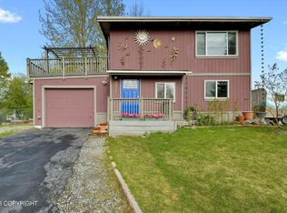 9011 Lance Cir, Anchorage, AK 99502