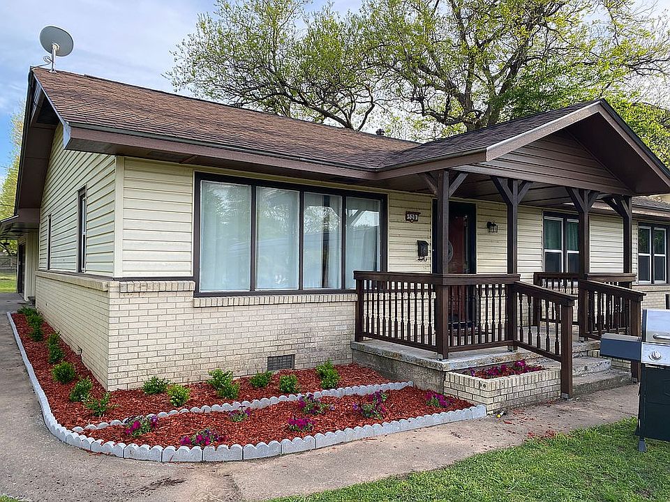 520 E 19th St, Okmulgee, OK 74447 Zillow