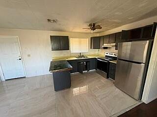 5th image of 308 E Ridge Ln