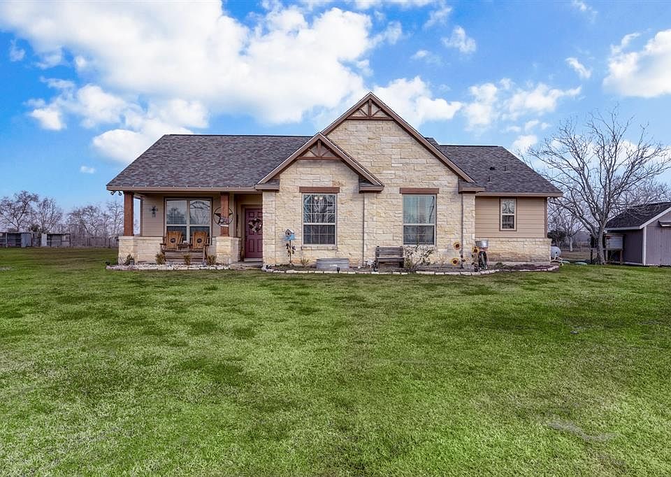 1st image of 1147 County Road 129