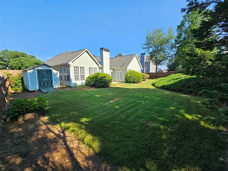 1550 Argonne Ln — Photo 34