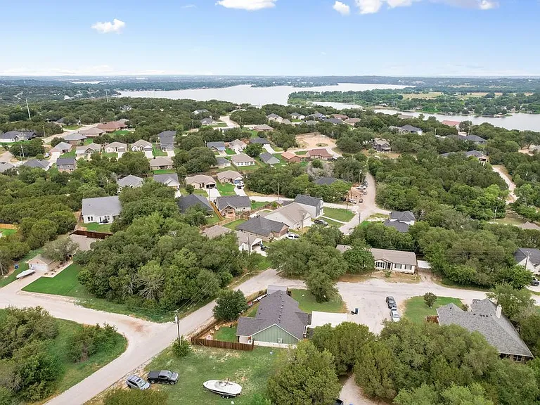 2601 Houston Ct — Photo 35