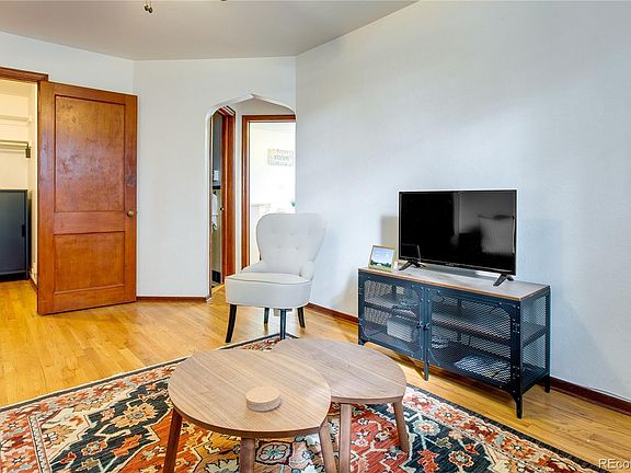 4th image of 1605 Saint Paul Street #3