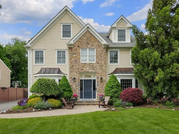 734 Woodland Ave, Westfield Town, NJ 07090