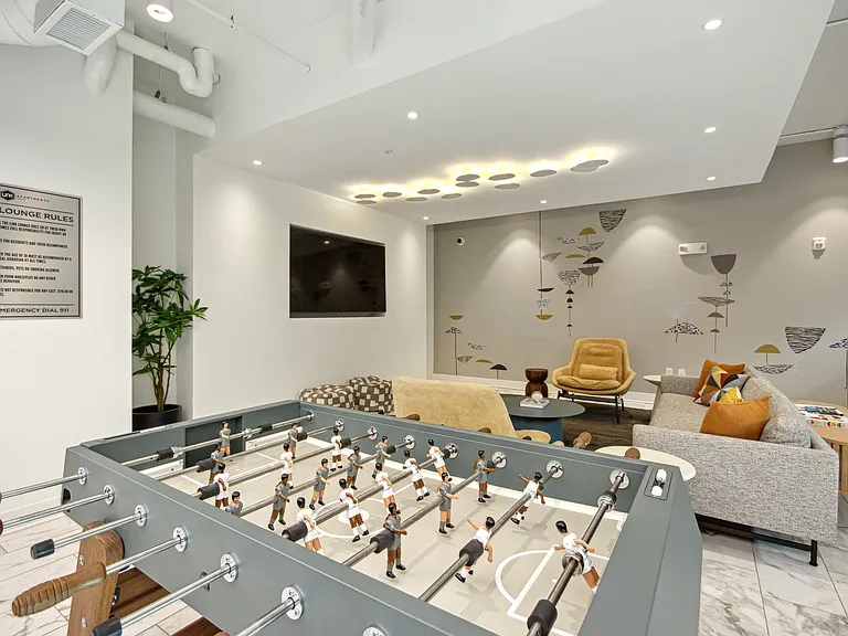 Link Apartments Calyx — Photo 18