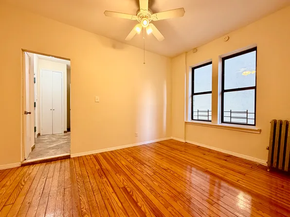 177 16th Street image 1 of 10