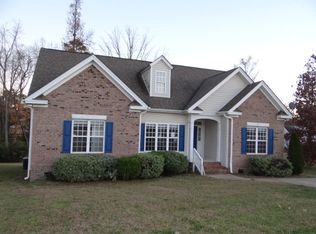 213 Sedgefield Dr, Rocky Mount, NC 27804