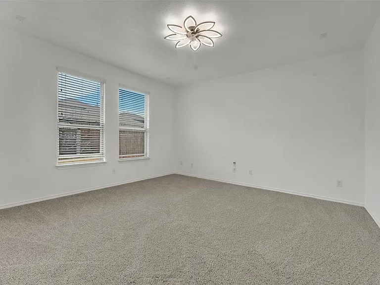144 Creek Terrace Dr — Photo 20