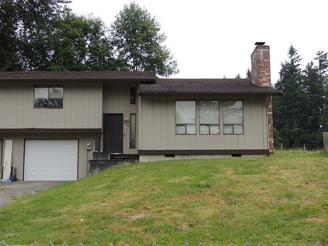 1st image of 11303 To 11305 89th Avenue Ct E
