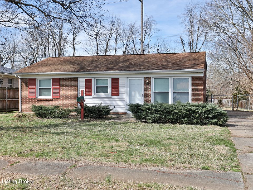 1st image of 11814 Mahogany Dr