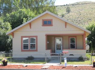 217 S F St, Lakeview, OR 97630