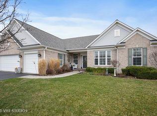595 Cardinal Cove Ct, Elgin, IL 60124