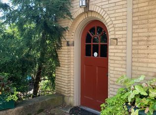 5400 Darlington Rd, Pittsburgh, PA 15217