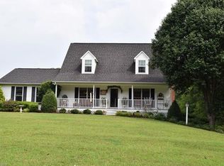1095 Island Ford Rd, Mooresboro, NC 28114