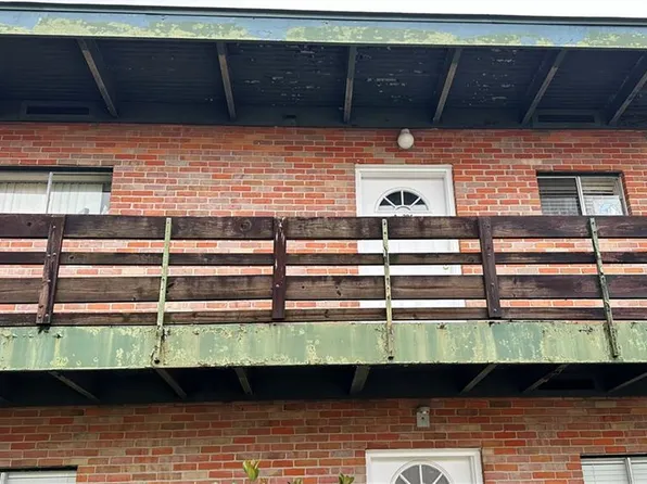 3838 Pontchartrain Dr APT A204, Slidell, LA 70458