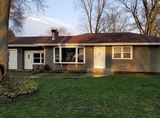 2N451 N Bernice Ave, Glen Ellyn, IL 60137