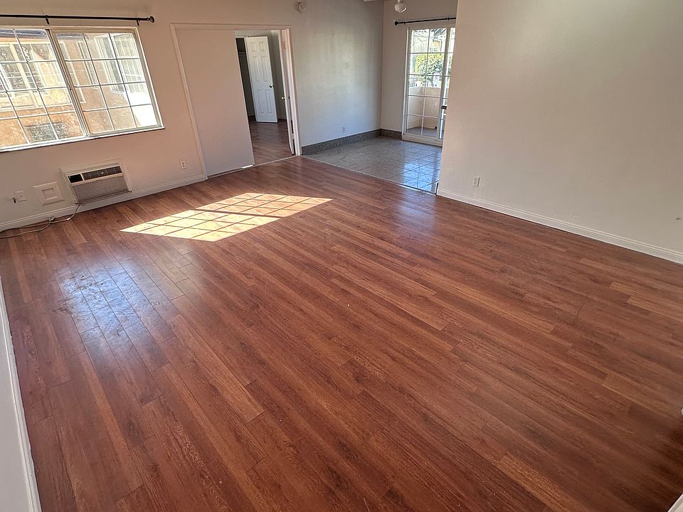 1st image of 8636 Willis Ave APT 32