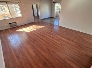 8636 Willis Ave APT 32, Panorama City, CA 91402